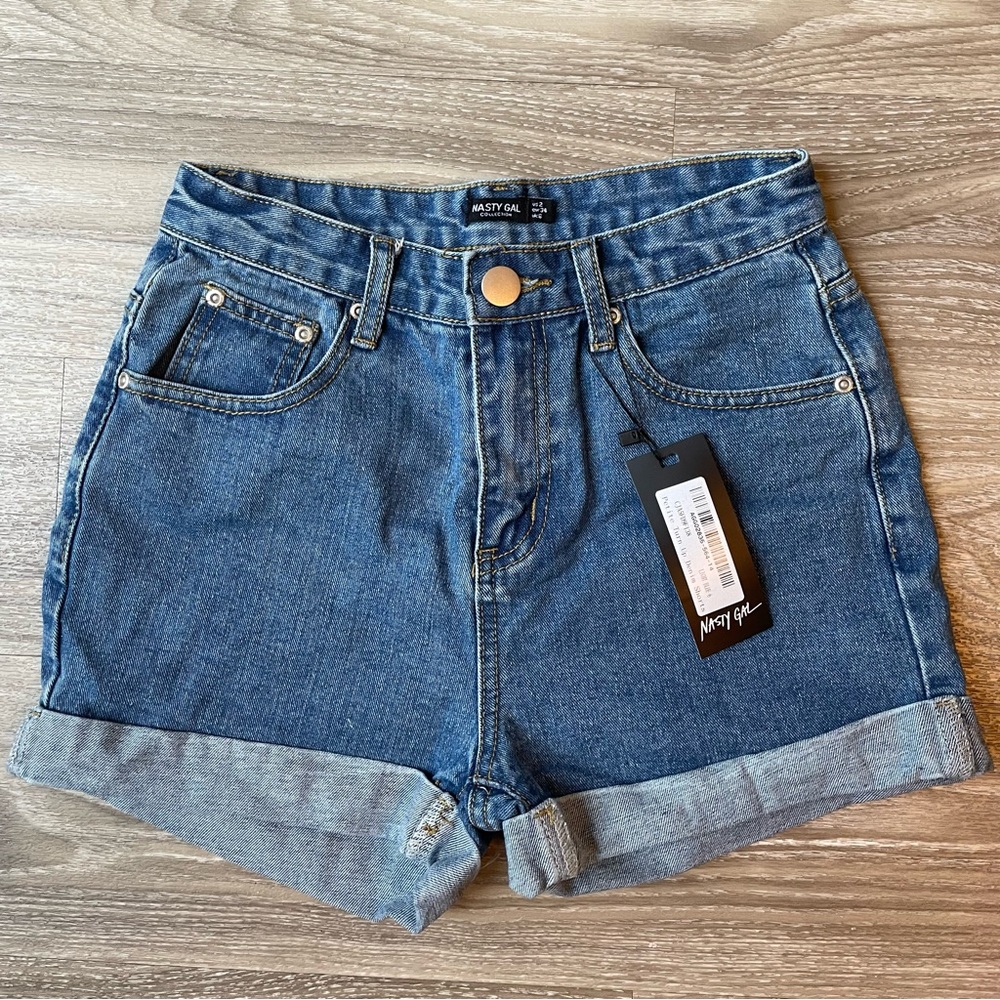 Nasty Gal Petite Turn Up Denim Shorts with Medium Wash, Cuffed in Size 2